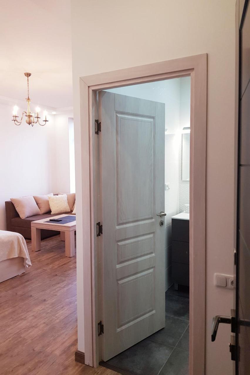 Cascade White Luxury Apartment Yerevan Ngoại thất bức ảnh