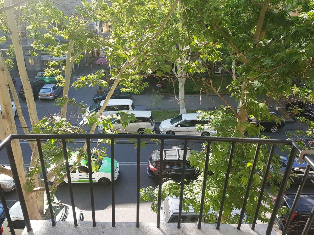 Cascade White Luxury Apartment Yerevan Ngoại thất bức ảnh
